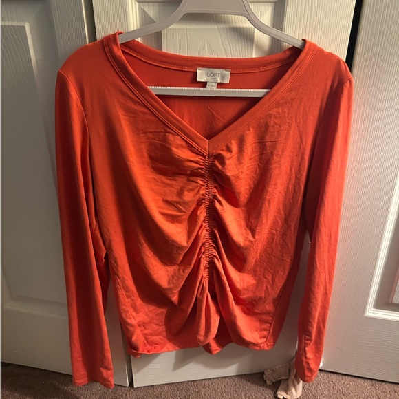 LOFT Tops - Loft coral top